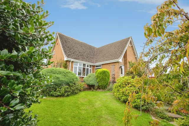 Oaklands Avenue, Heanor, DE75, photo 2