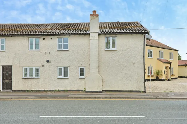 Dereham Road, Watton, IP25, photo 2