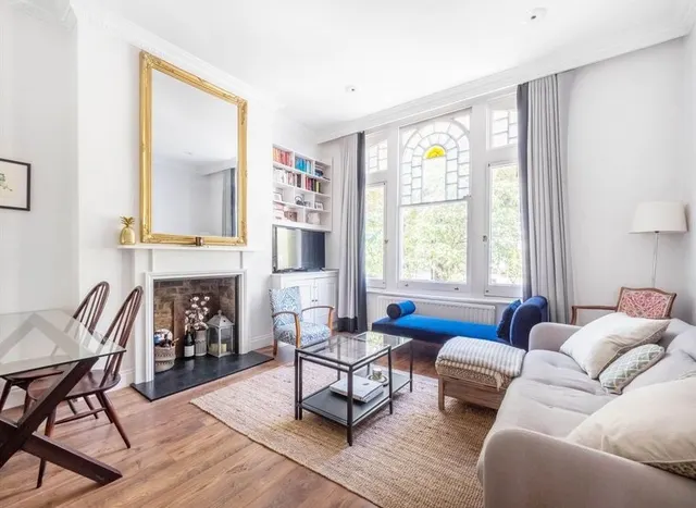 Clapham Road, Clapham, SW9, photo 1