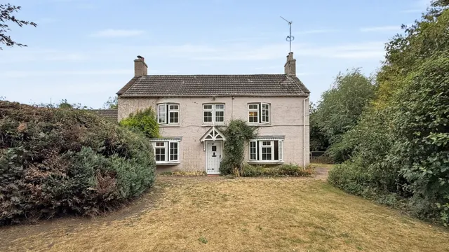 Penleigh Road, Westbury, photo 1
