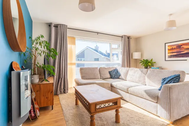Photo 3 — 10 Ger Y Nant, Llanbedrog, Pwllheli, Gwynedd, LL53 7PA
