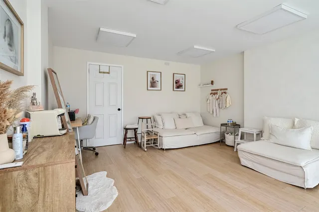 Photo 2 — Salisbury Grove, Mytchett, Camberley, Surrey, GU16 6DA