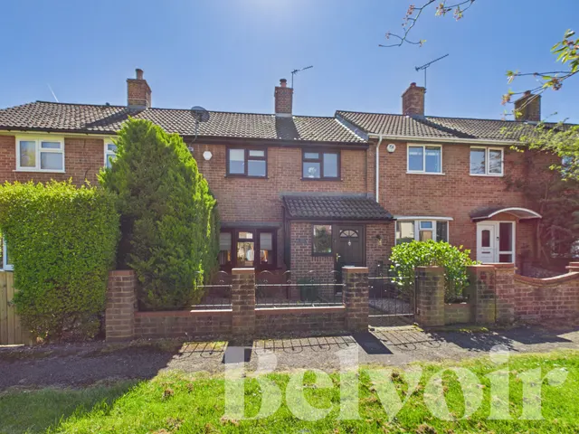Paddock Road, Basingstoke, RG22, photo 1