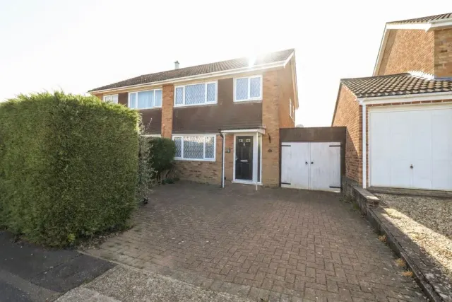 Nene Drive, Bletchley, Milton Keynes, Buckinghamshire, MK3 7BY, photo 1