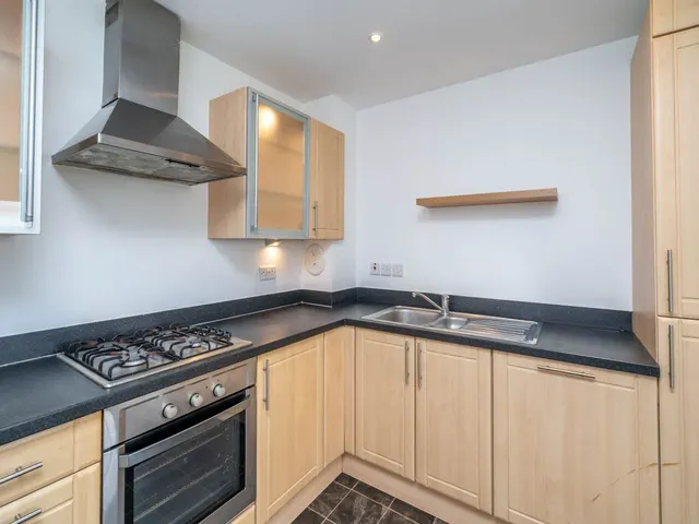 Peffer Bank, Edinburgh, EH16, photo 2