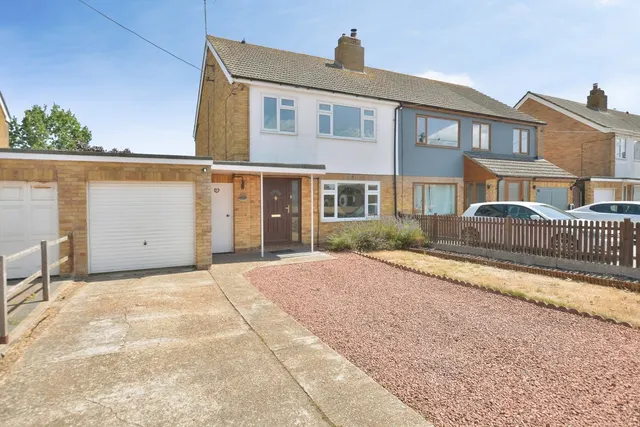 Manor Road, Lydd, Romney Marsh, Kent, TN29, photo 1