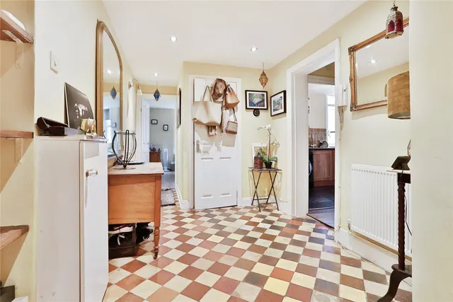 West Hill Road, Bournemouth, BH2, photo 3