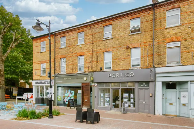 Old York Road, London, SW18 1SP, photo 1