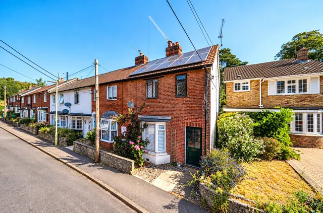 Madeline Road, Petersfield, GU31, photo 1