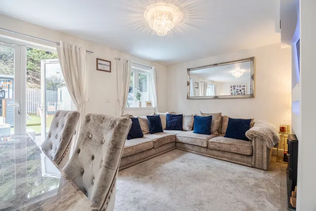 Buie Rigg, Kirkliston, EH29, photo 2