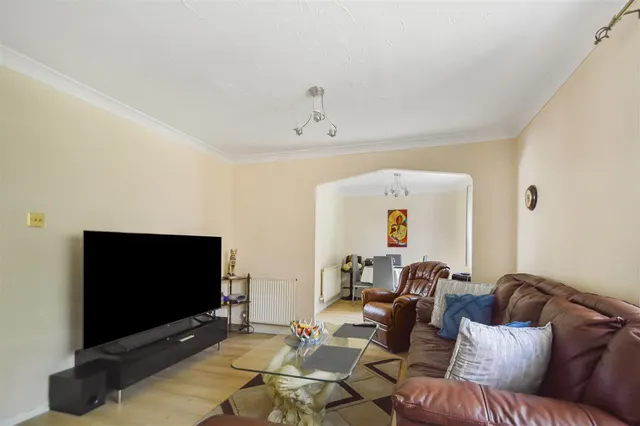 Boleyn Way, Haverhill, CB9, photo 2