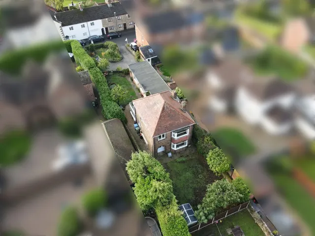 Main Street, Oldcotes, S81, photo 2