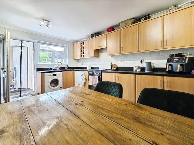 Photo 3 — Gilbert Road, Newton Abbot, Devon, TQ12