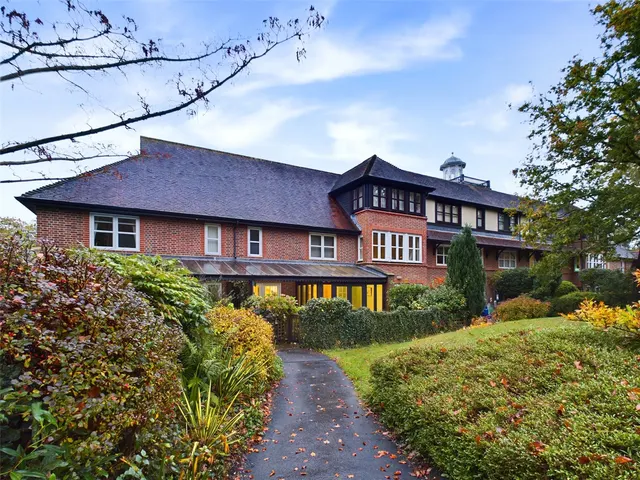 Mytchett Heath, Mytchett, GU16, photo 1