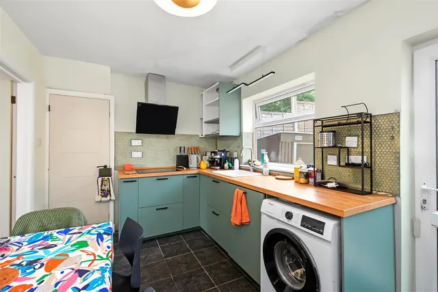Leybourne Drive, Nottingham, NG5, photo 2