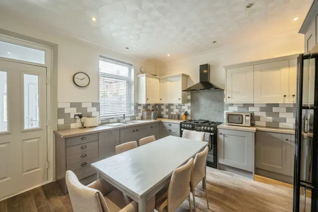 Beech Road, Wath-Upon-Dearne, S63, photo 3