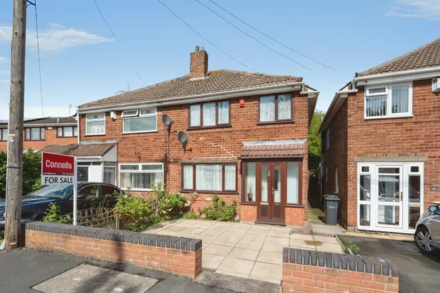 Charlotte Road, Wednesbury, photo 1