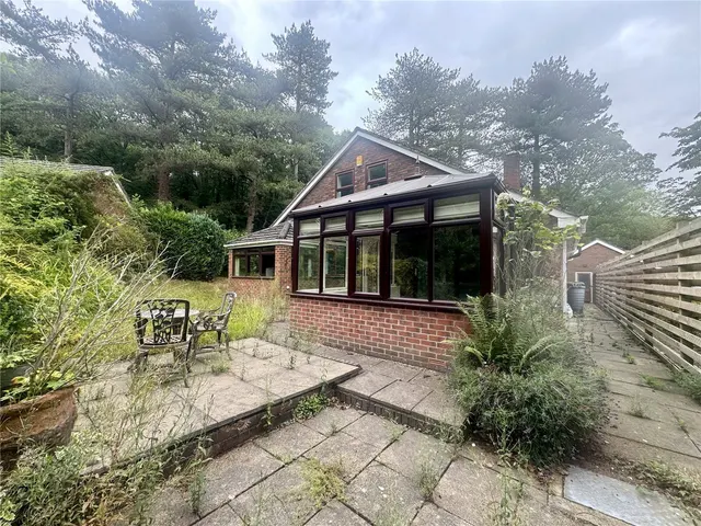 Photo 2 — Old Road, Chesterfield, Derbyshire, S40