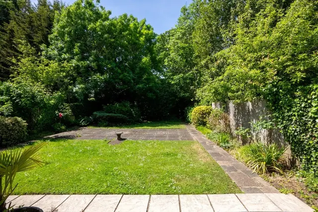 Finchley Road, Golders Green, NW11 7PE, photo 1
