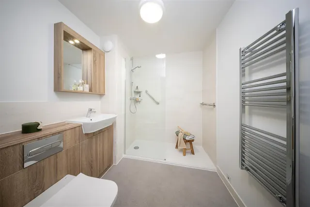 Station Road, Great Shelford, CB22, photo 3