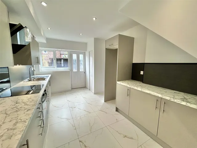 Scoresby Road, Wirral, CH46, photo 3
