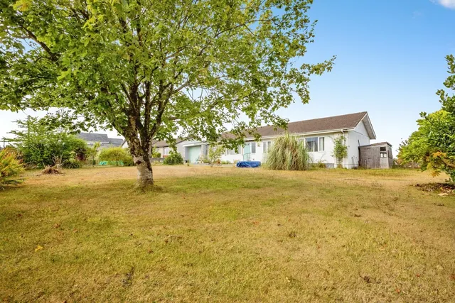 Lady Road, Blaenporth, SA43, photo 1