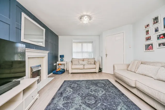 Ruby Close, Liverpool, L21, photo 2