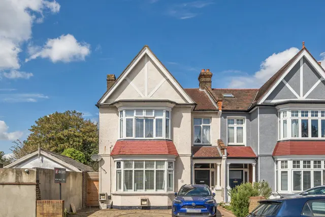 Arran Road, SE6, photo 1