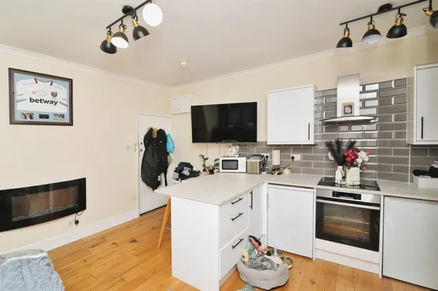 Upper Maze Hill, St. Leonards-On-Sea, TN38, photo 2
