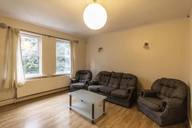 Photo 2 — Fountain Road, Edgbaston, B17