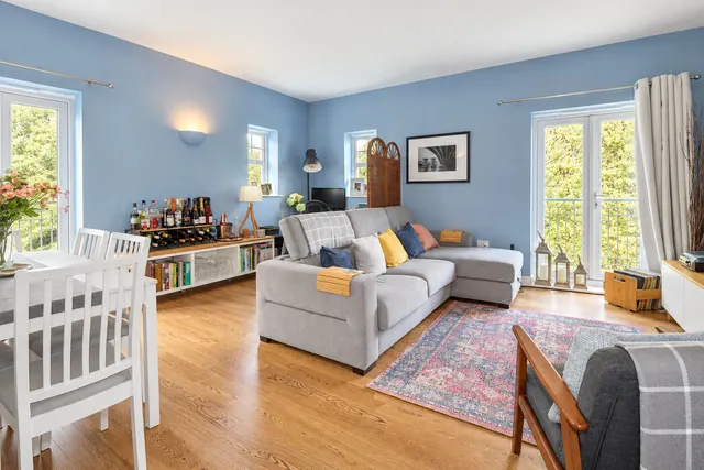 Heathside Road, Woking, GU22, photo 2