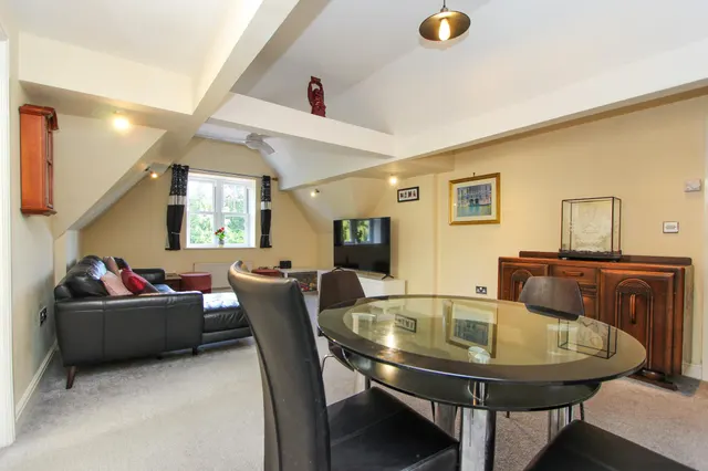 Photo 3 — Flat 11, Belwell Gardens 34-36 Belwell Lane, Sutton Coldfield, Sutton Coldfield, B74 4TR