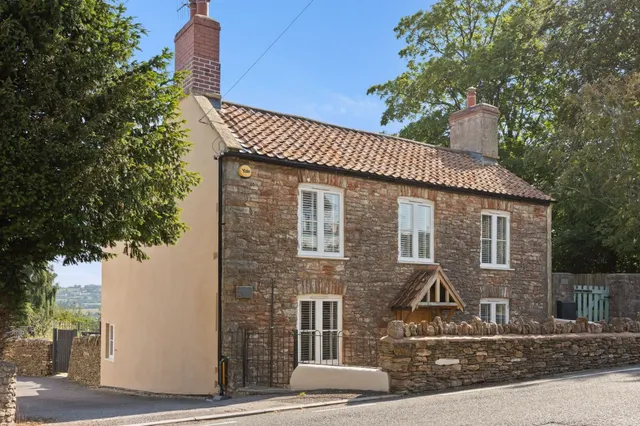 4 bedroom property — High Street, Blagdon, BS40