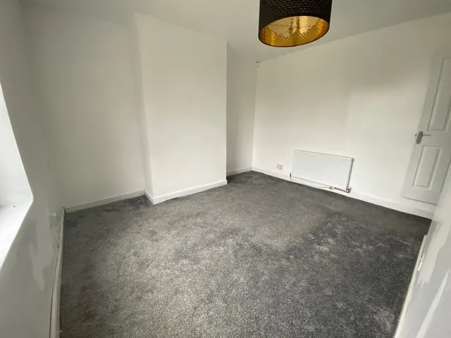 Copley Street, Bradford, BD5, photo 3