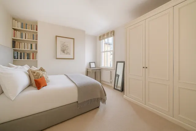 Photo 3 — Vera Road, Fulham, London, SW6