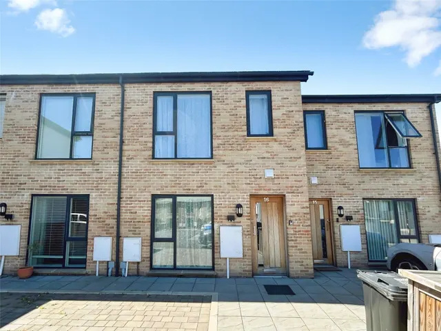 Harveys Yard, Hayle, TR27