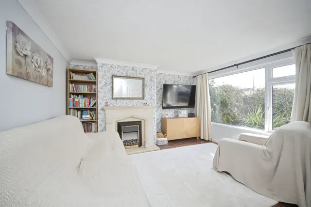 Photo 2 — Arundells Way, Creech St. Michael, Taunton