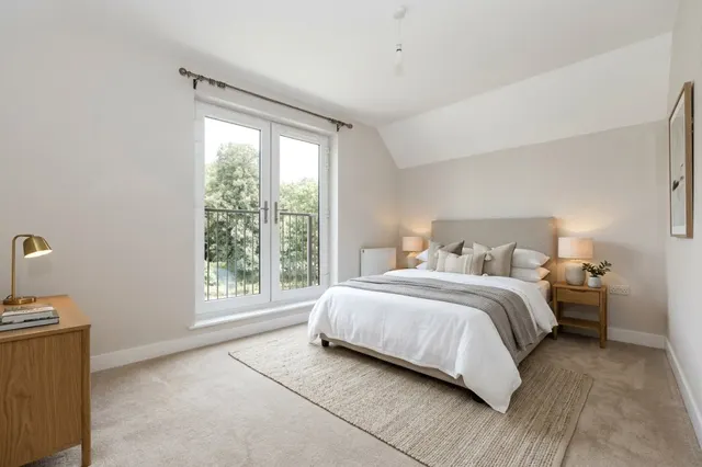 Mina Park Crescent, St Werburgh's, BS2, photo 2