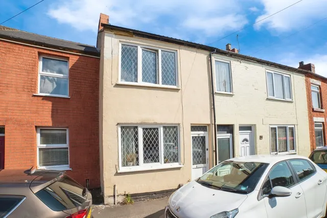 Main Street, Huthwaite, NG17, photo 1