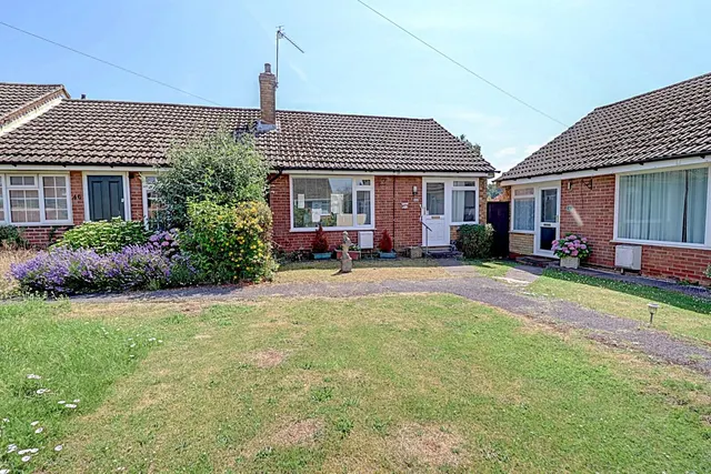 Brackley Road, High Wycombe, HP15, photo 1