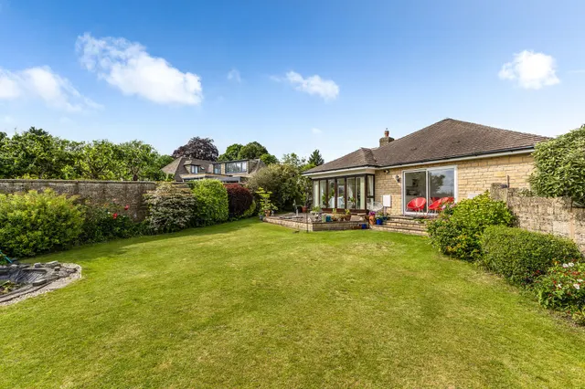 Eden Park Close, Bath, BA1, photo 1