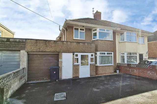 Oldville Avenue, Clevedon, BS21, photo 1