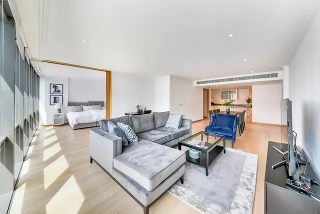 West India Quay, Canary Wharf, E14, photo 1