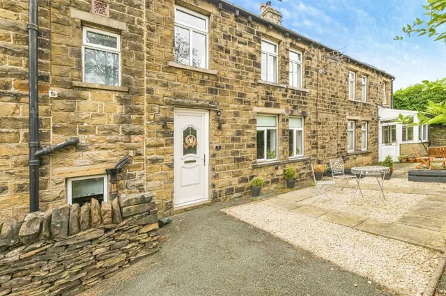 Cumberworth Road, Skelmanthorpe, HD8, photo 1