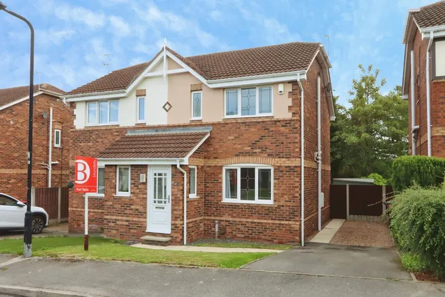 Olivers Way, ROTHERHAM, South Yorkshire, S60, photo 1