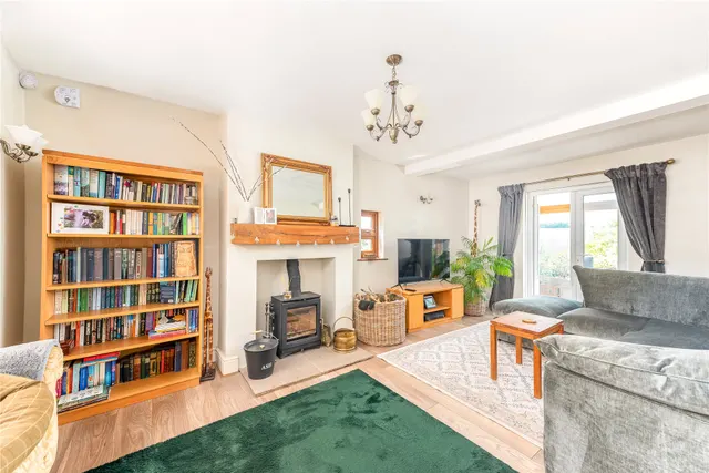 Northampton Road, Blisworth, NN7, photo 2