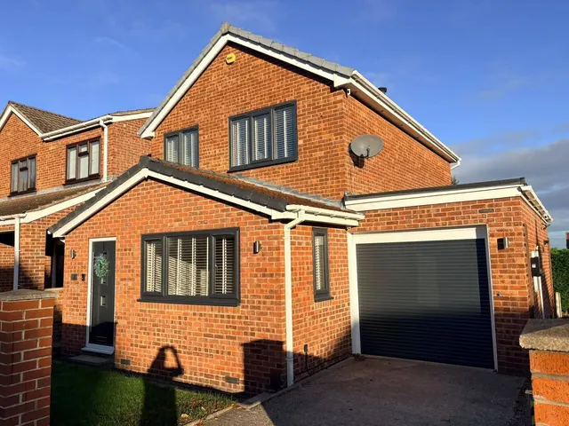 Vernon Way, Barnsley, S75, photo 1