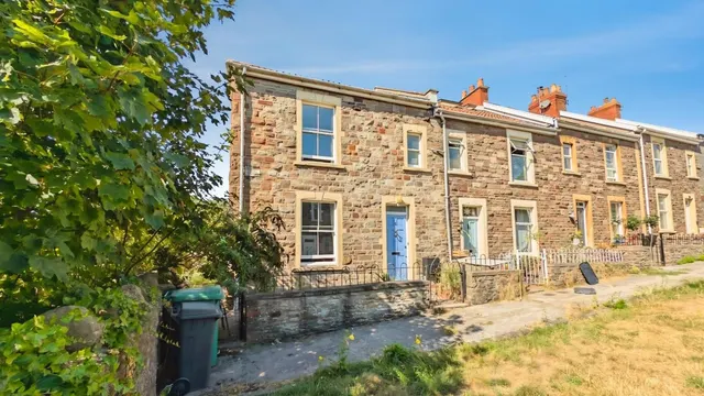 Grove View, Stapleton, BS16, photo 1