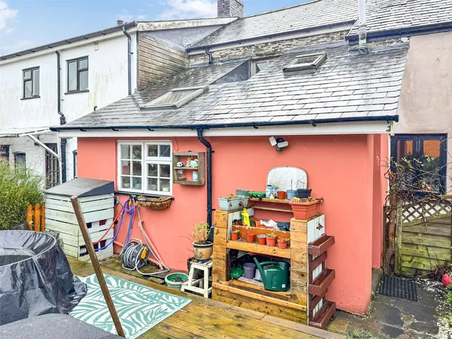Ivy Terrace, Darowen, photo 2
