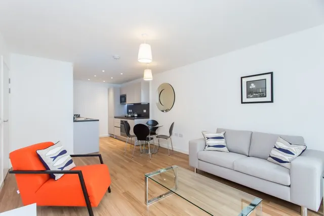 Naomi Street, Surrey Quays, SE8, photo 1